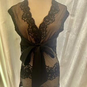 FANTASTIC LACE AND BLACK BEADS GIANFRANCO FERRE COUTURE TOP